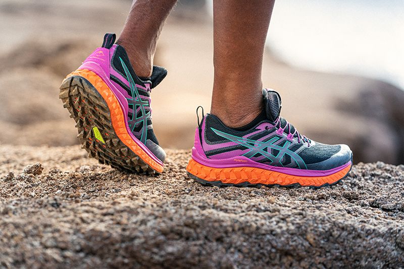 chaussures de trail asics