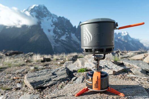 Test-rechaud-Jetboil-Stash-1-Trace-les-Cimes-1050x700