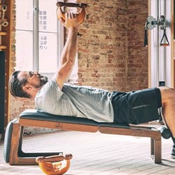 Bancs et stations de musculation
