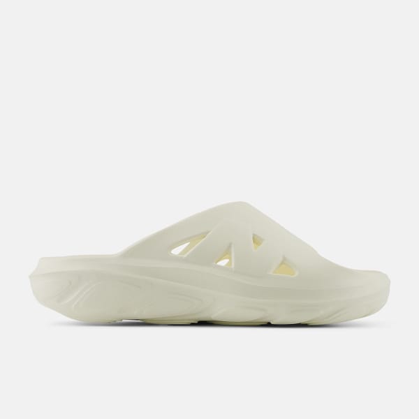 New Balance FreshFoam RCVRY Slide Mann Weiß